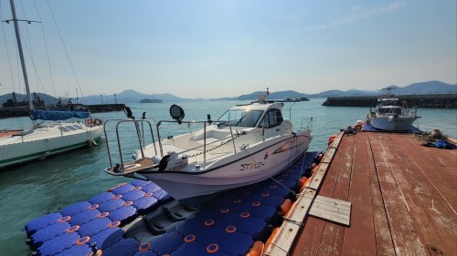 YFR27 엔진F300마력